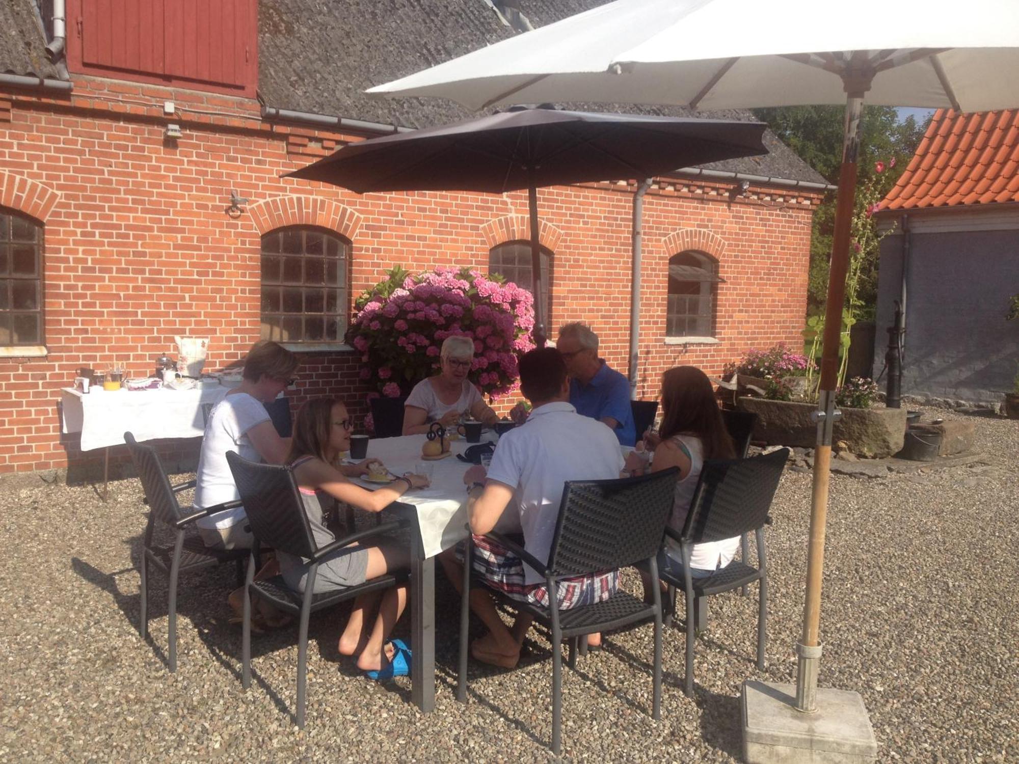Kildegaarden Bed & Breakfast Frorup Екстер'єр фото